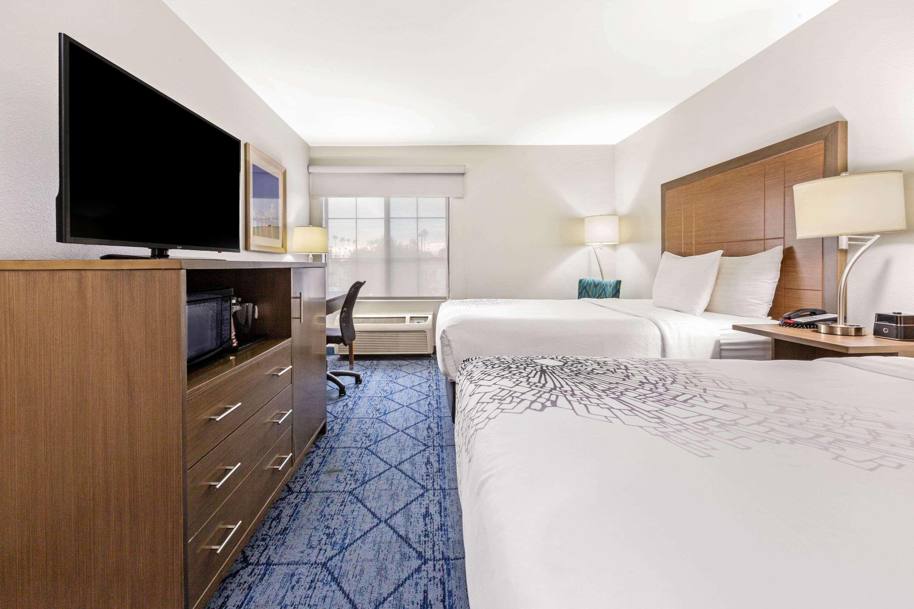 La Quinta By Wyndham Ne Long Beach/Cypress Hawaiian Gardens Ngoại thất bức ảnh