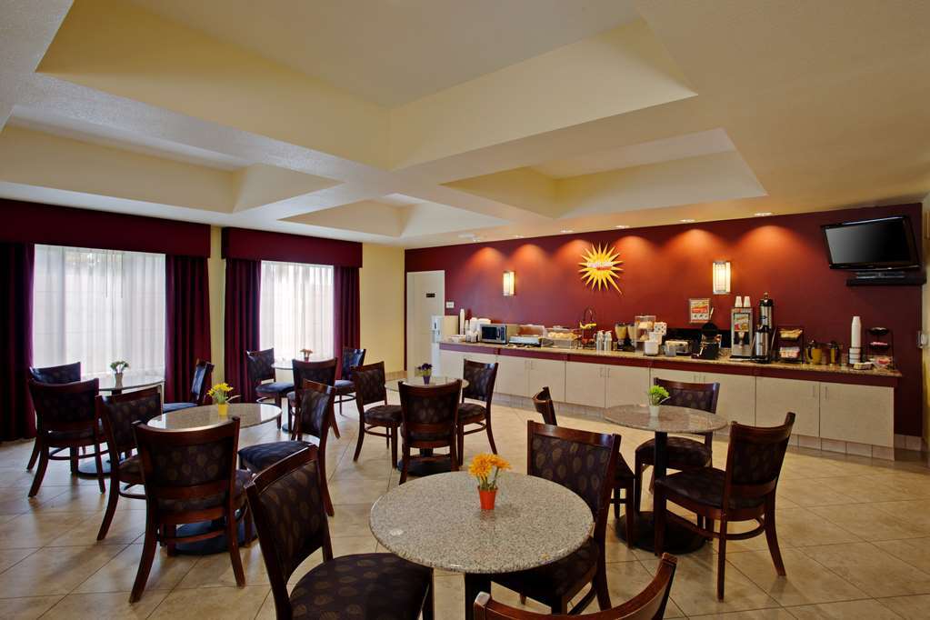 La Quinta By Wyndham Ne Long Beach/Cypress Hawaiian Gardens Nhà hàng bức ảnh